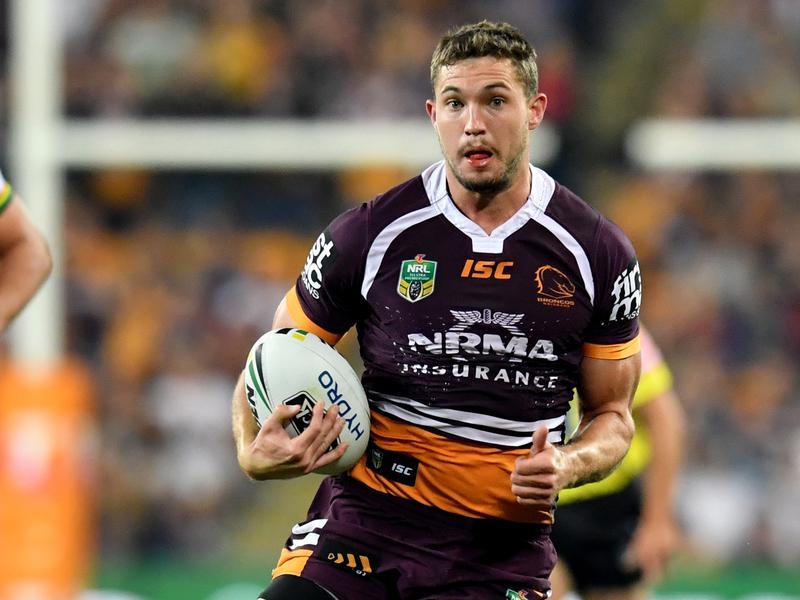 Broncos sweat on Oates' NRL finals fitness | Sports News Australia